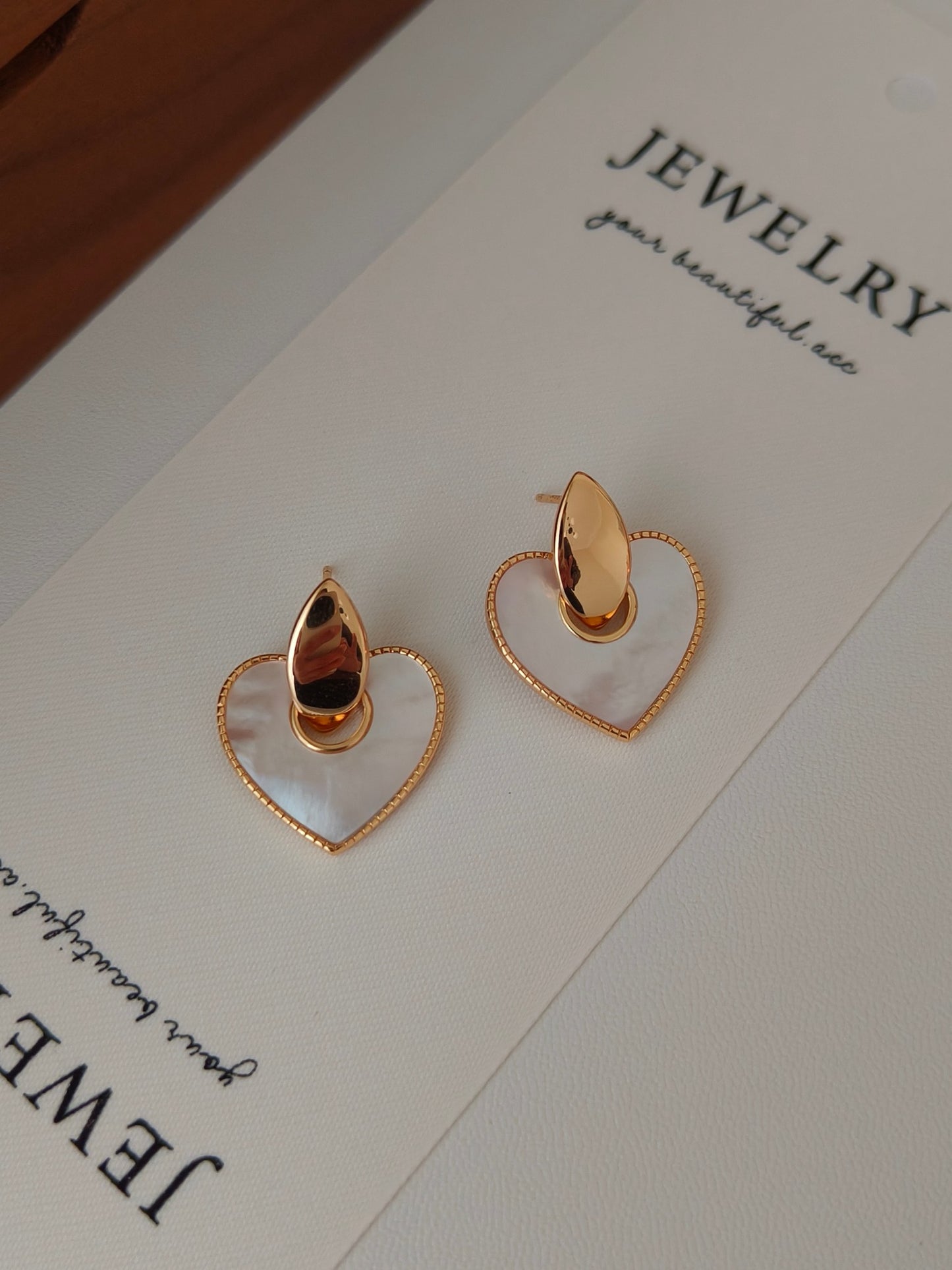 White heart Nacre Earrings