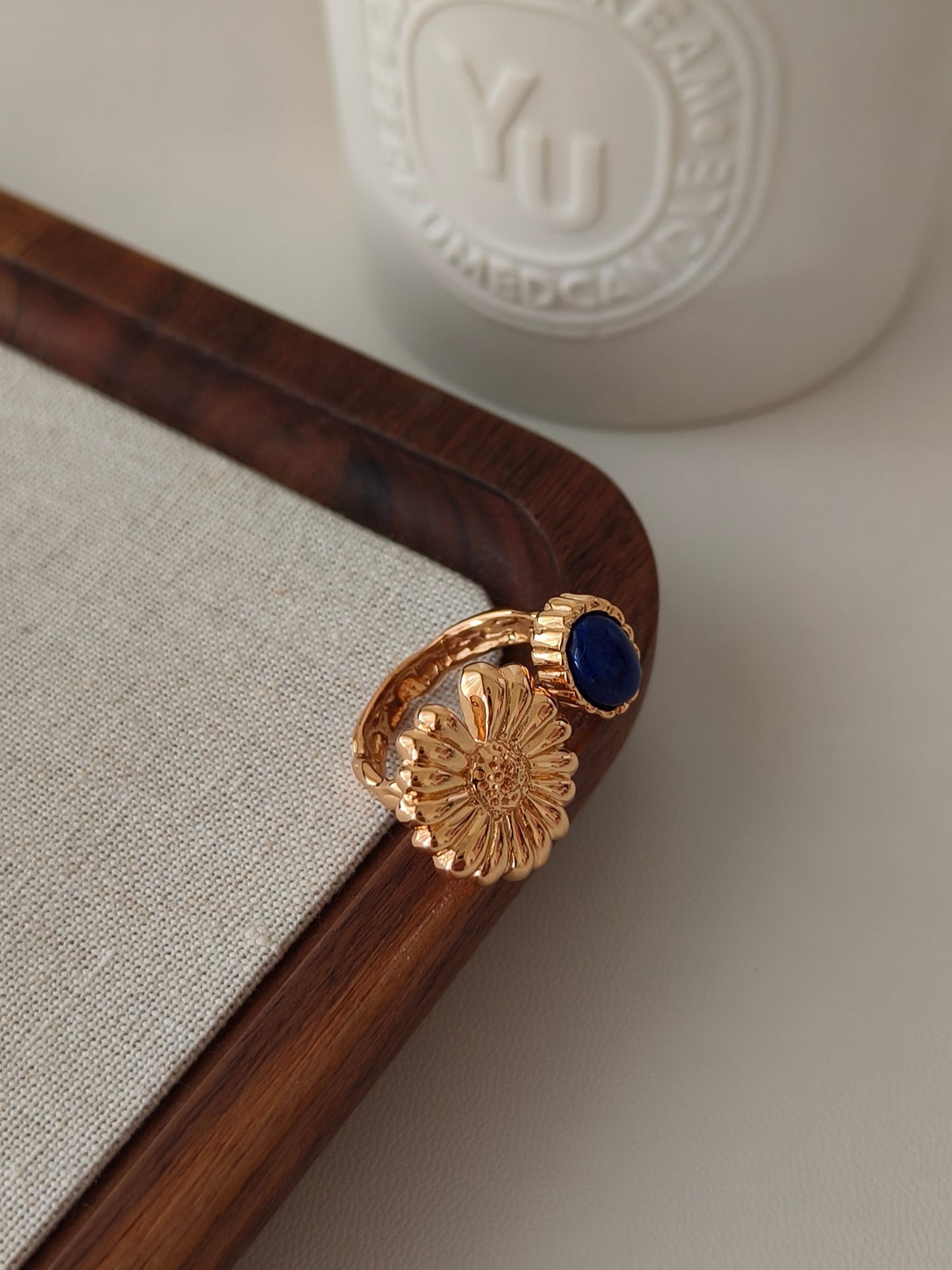 Lapis Lazuli Stone Golden Daisy Ring