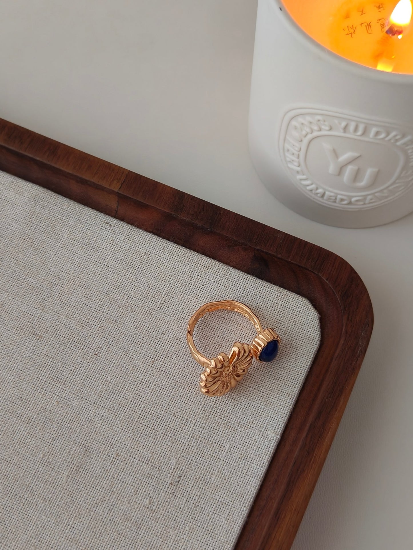 Lapis Lazuli Stone Golden Daisy Ring