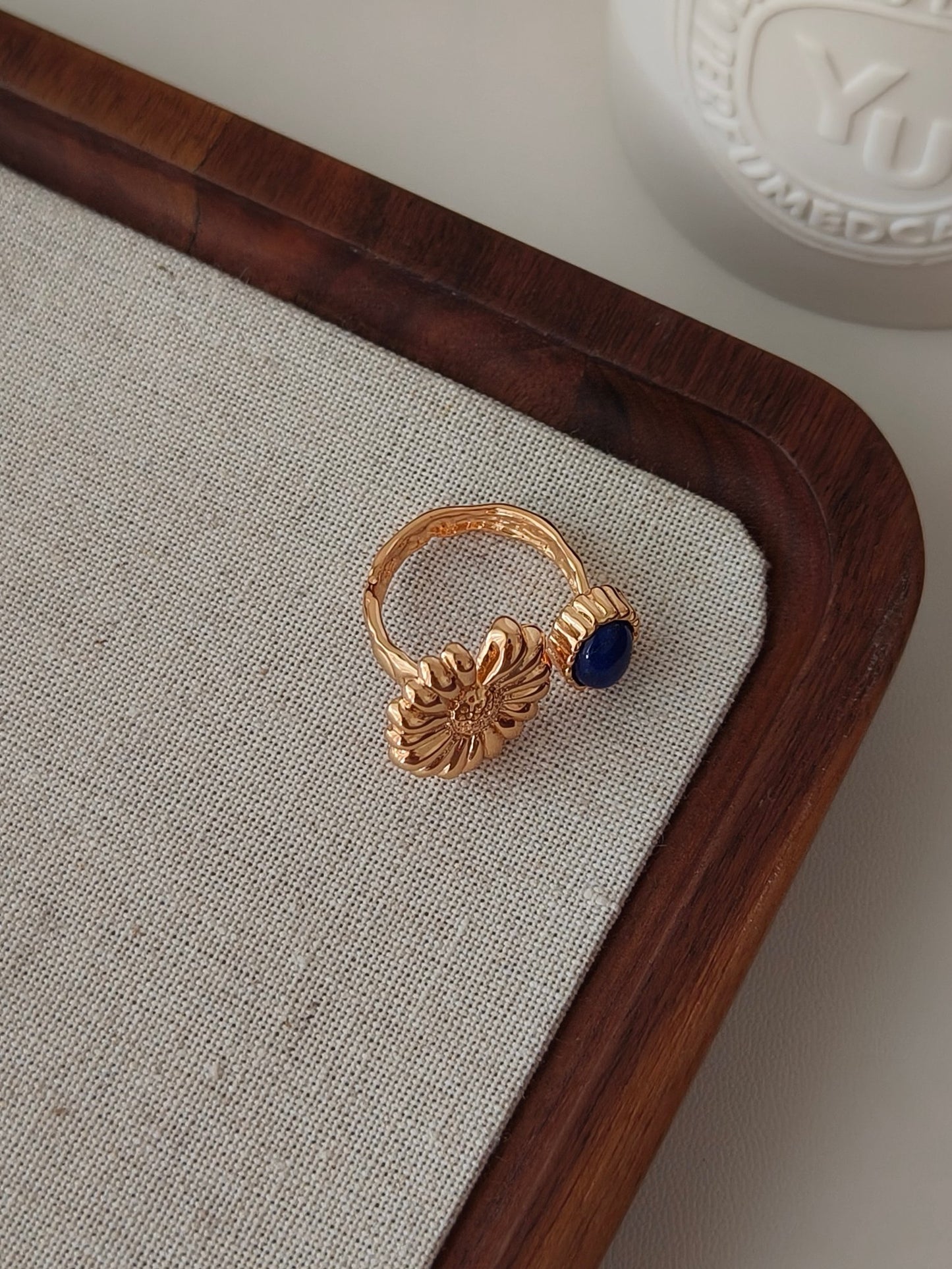Lapis Lazuli Stone Golden Daisy Ring