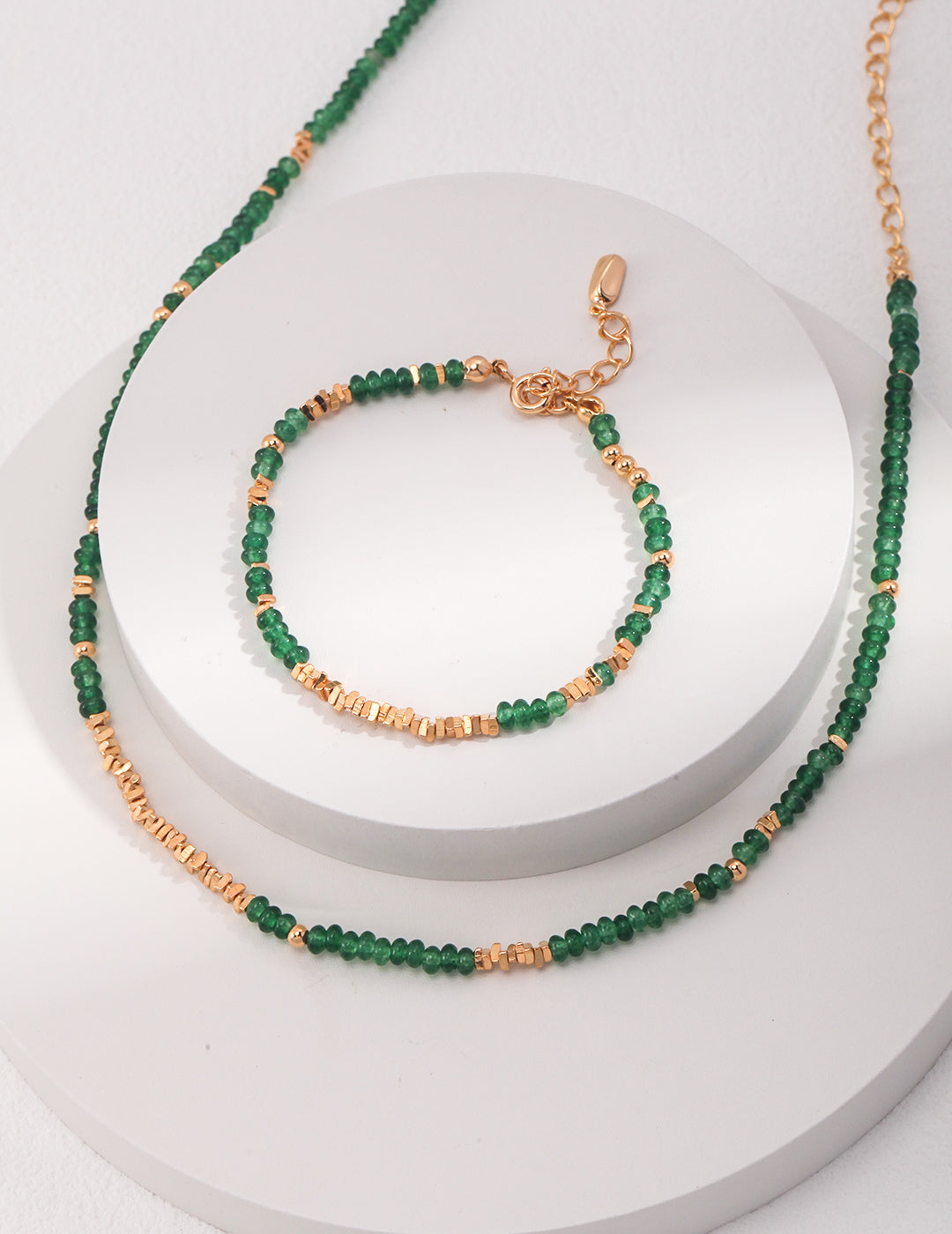 Lush Green Elegance Bracelet