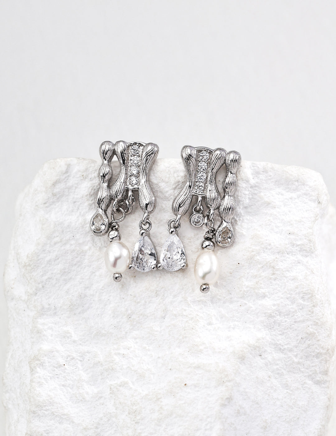 Dripping Beauty Earrings