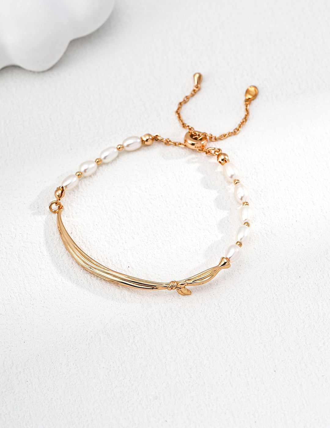The Lovers' tie Bracelet