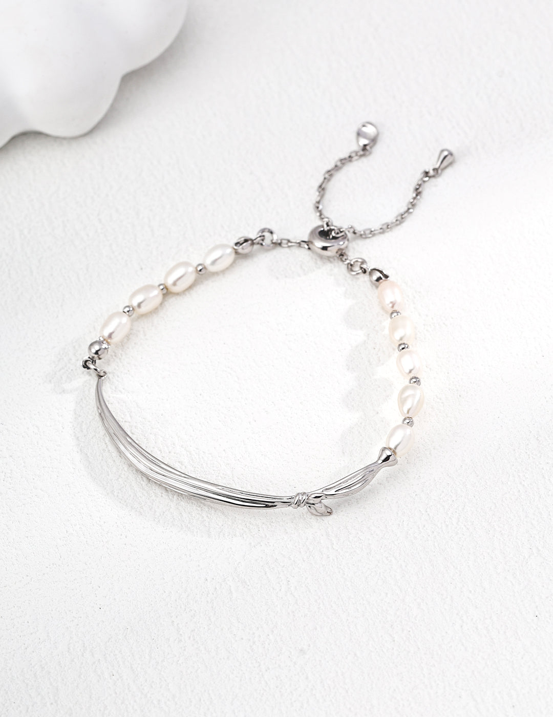 The Lovers' tie Bracelet