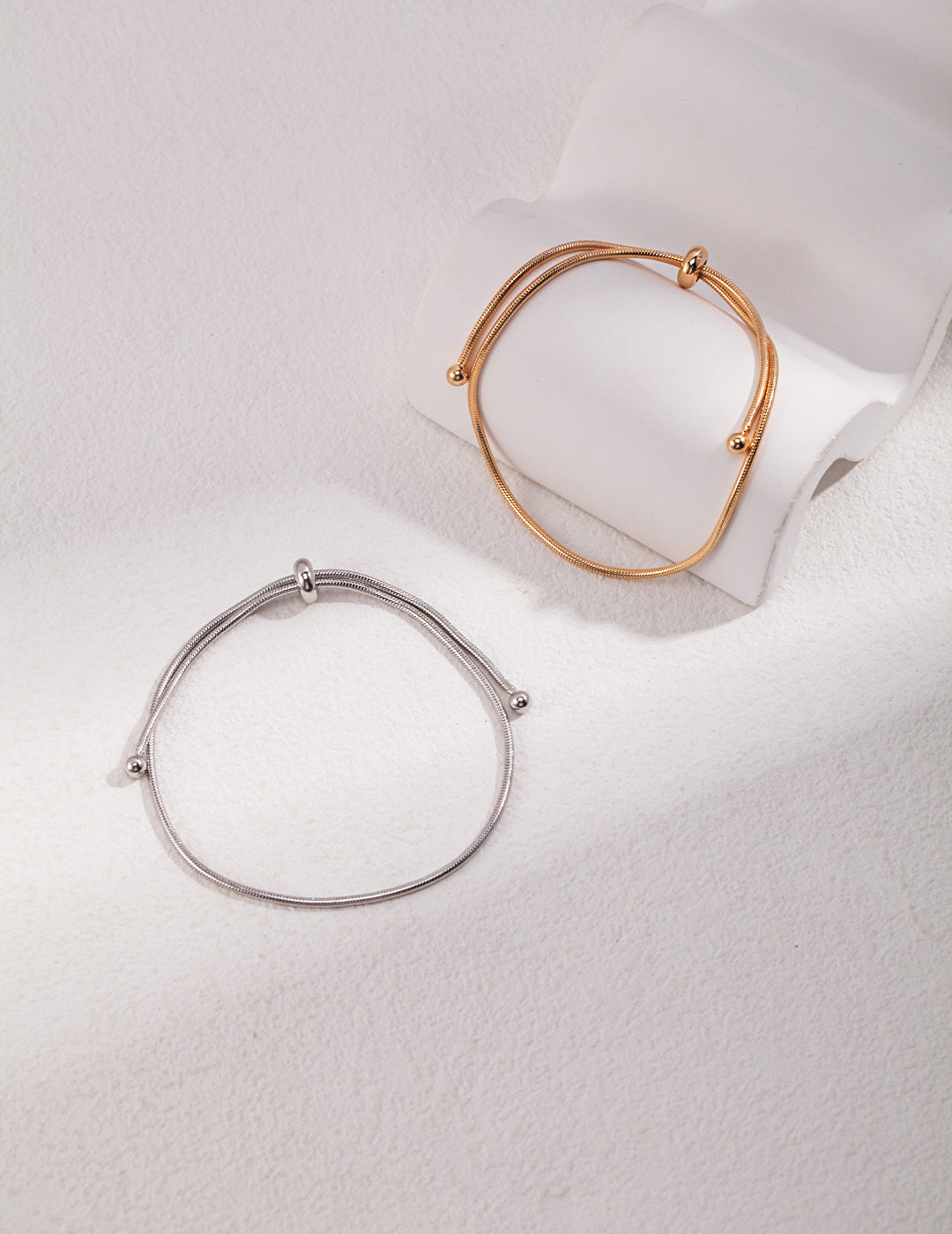 Timeless Line Bracelet