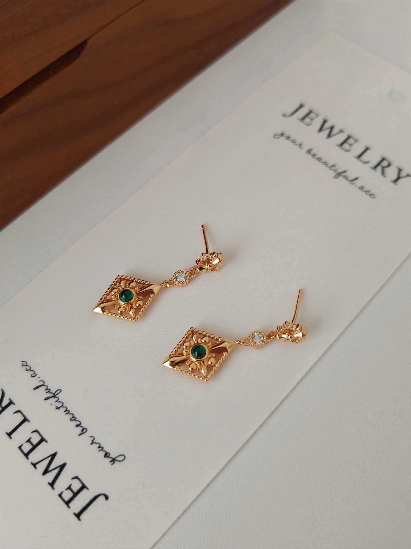 Diamond shape Earrings