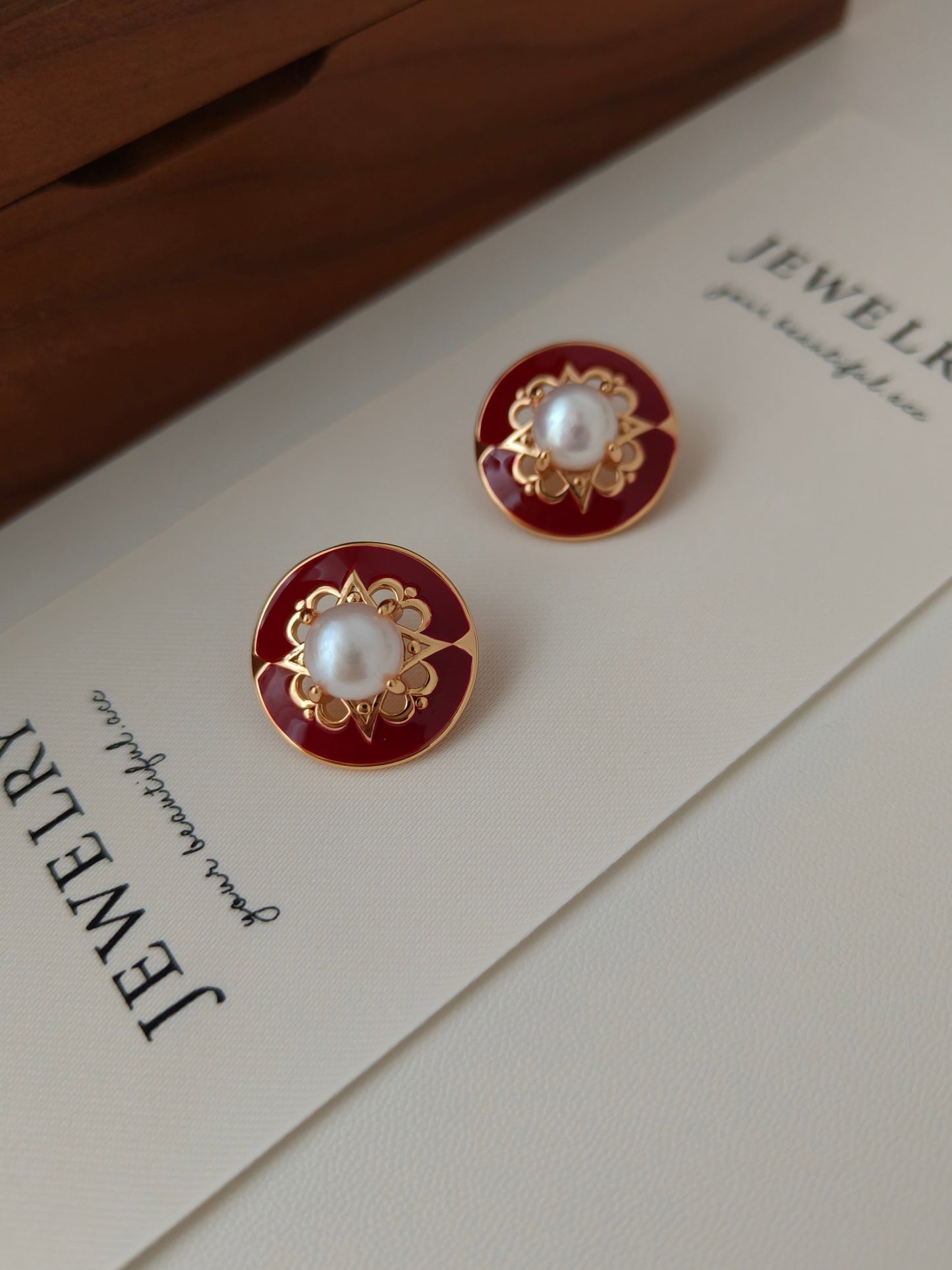 Red Glaze Dripped Round Earrings