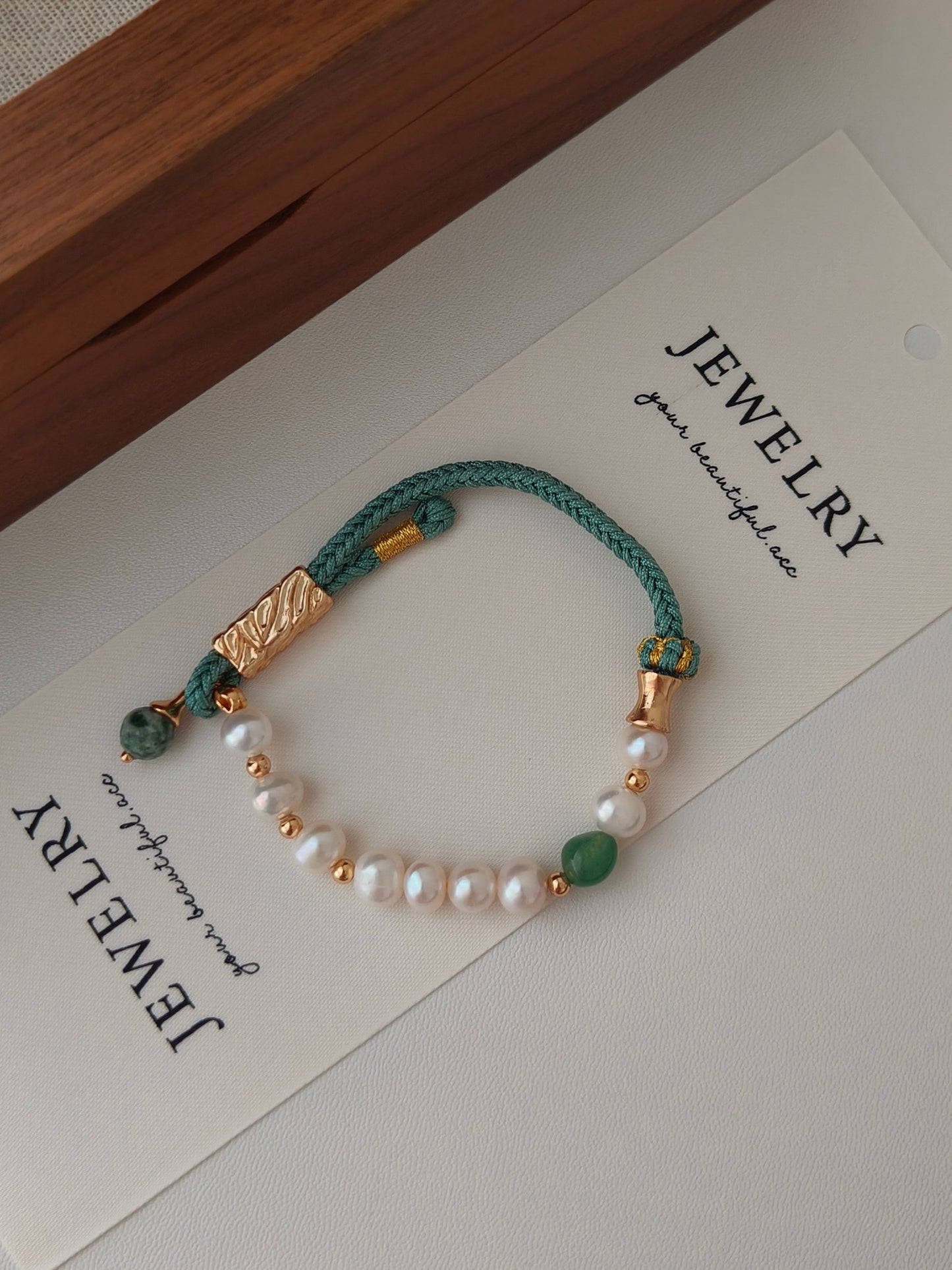 Green waven Pearl Bracelet