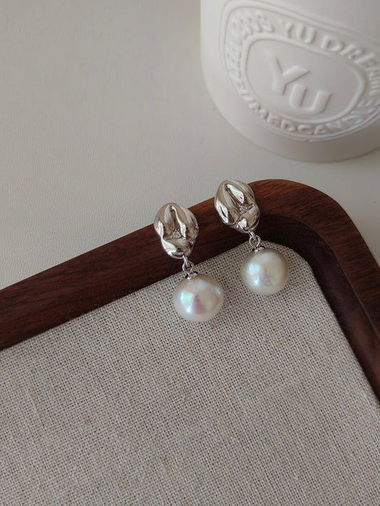 Snow Tear Earrings