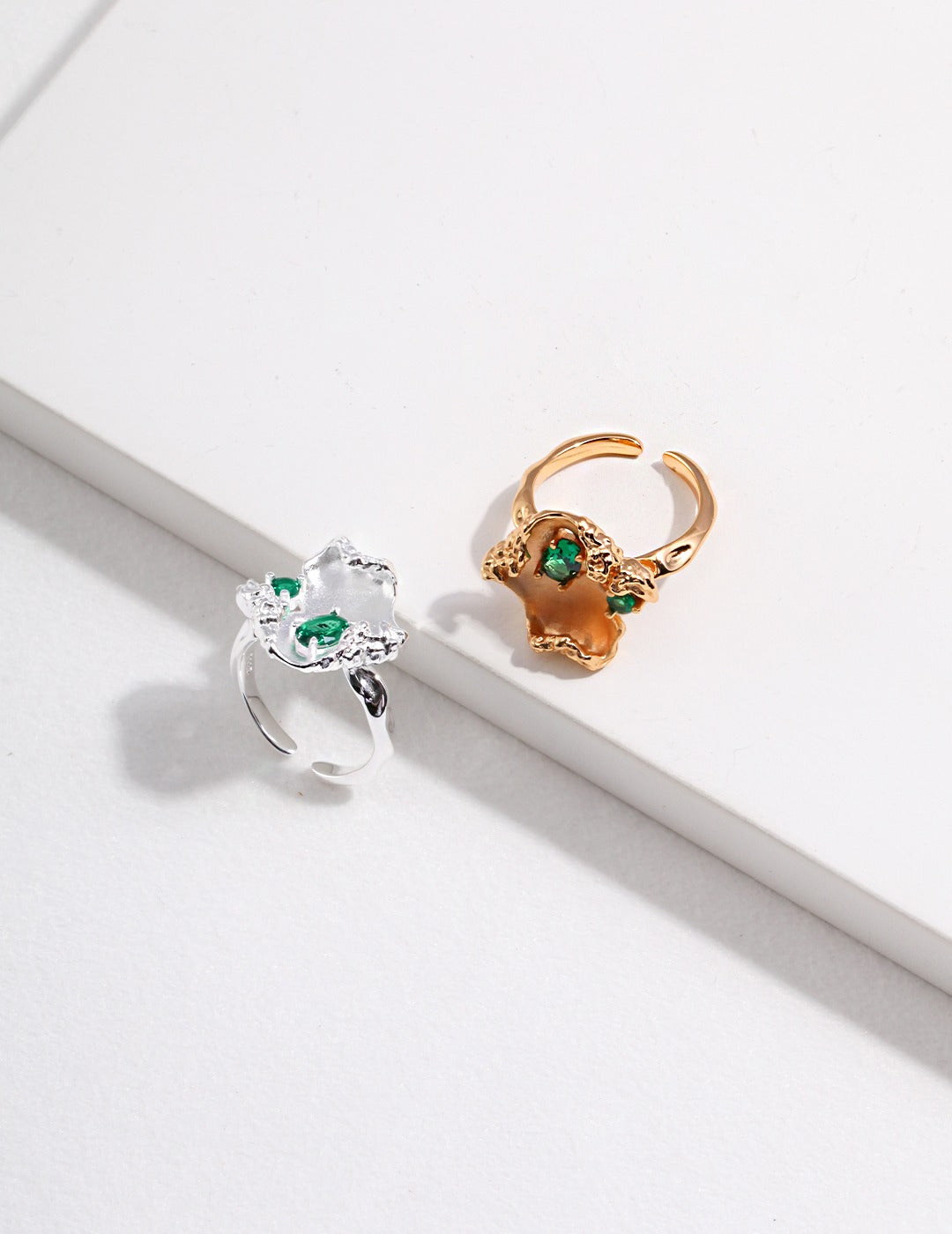 Falling Leaves Zirconia Ring