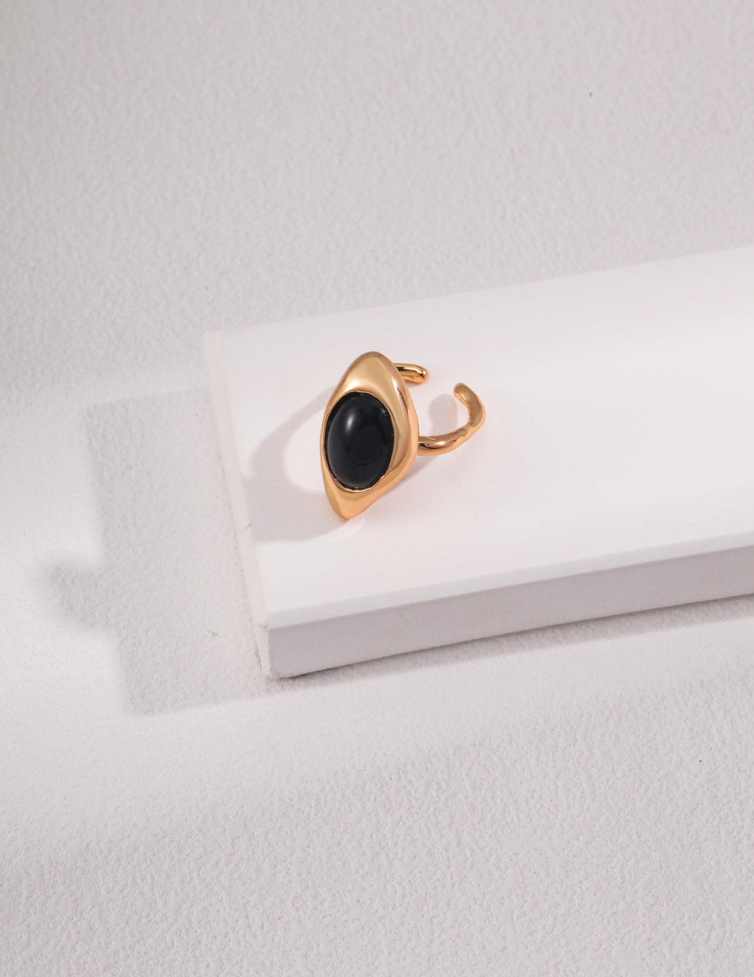 Midnight Gaze Black Agate Ring