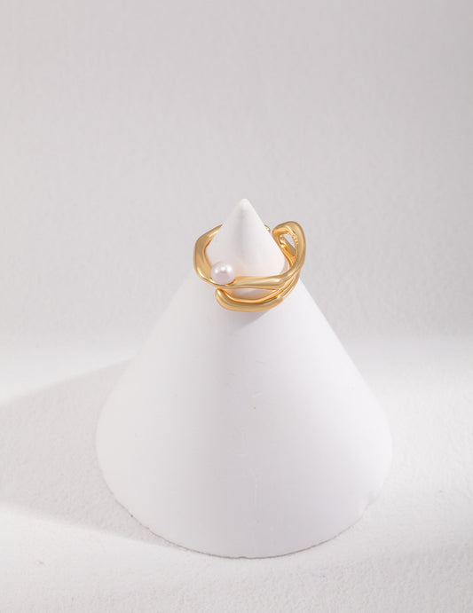 Lunar Whispering Pearl Ring