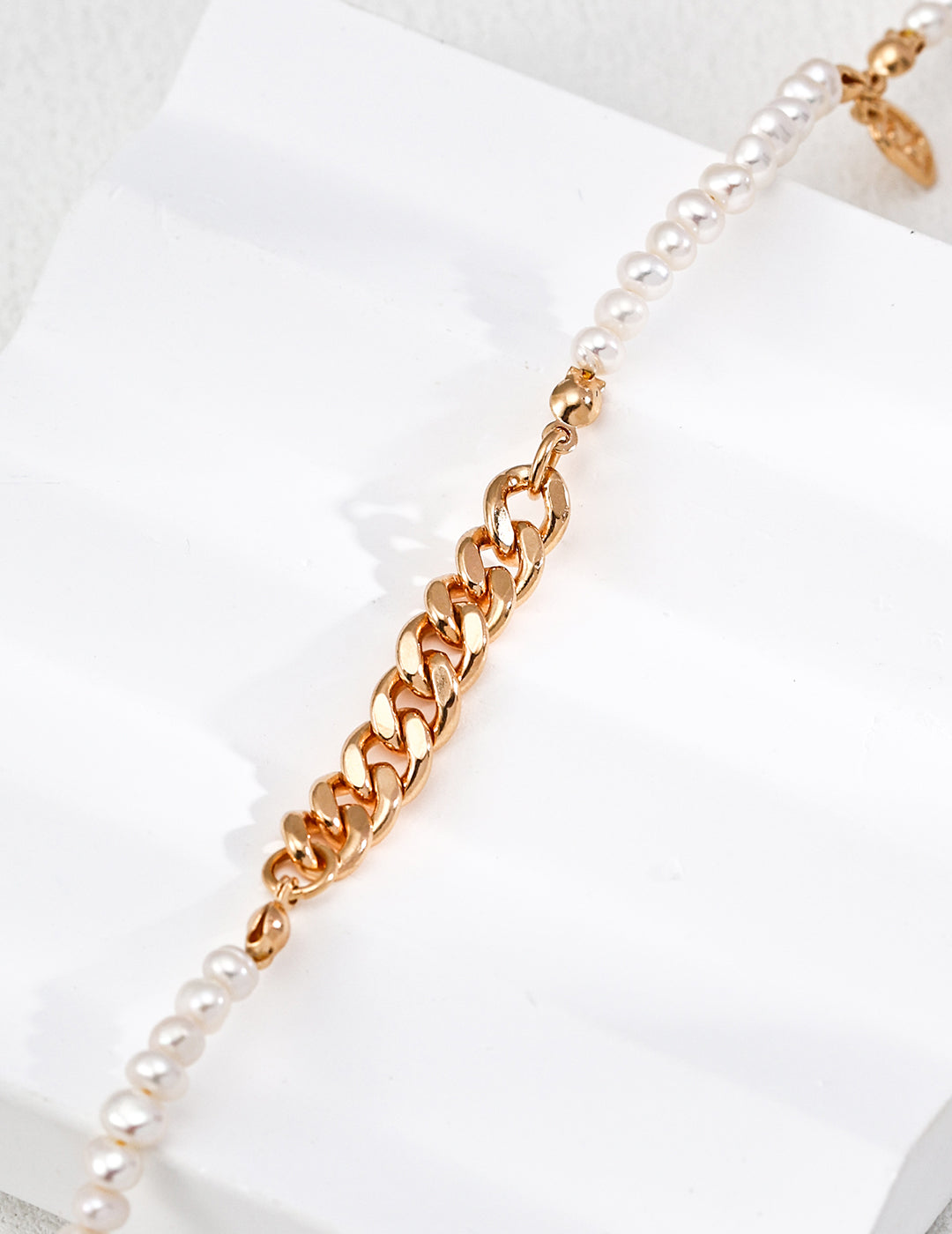 The Lovers' tie Necklace