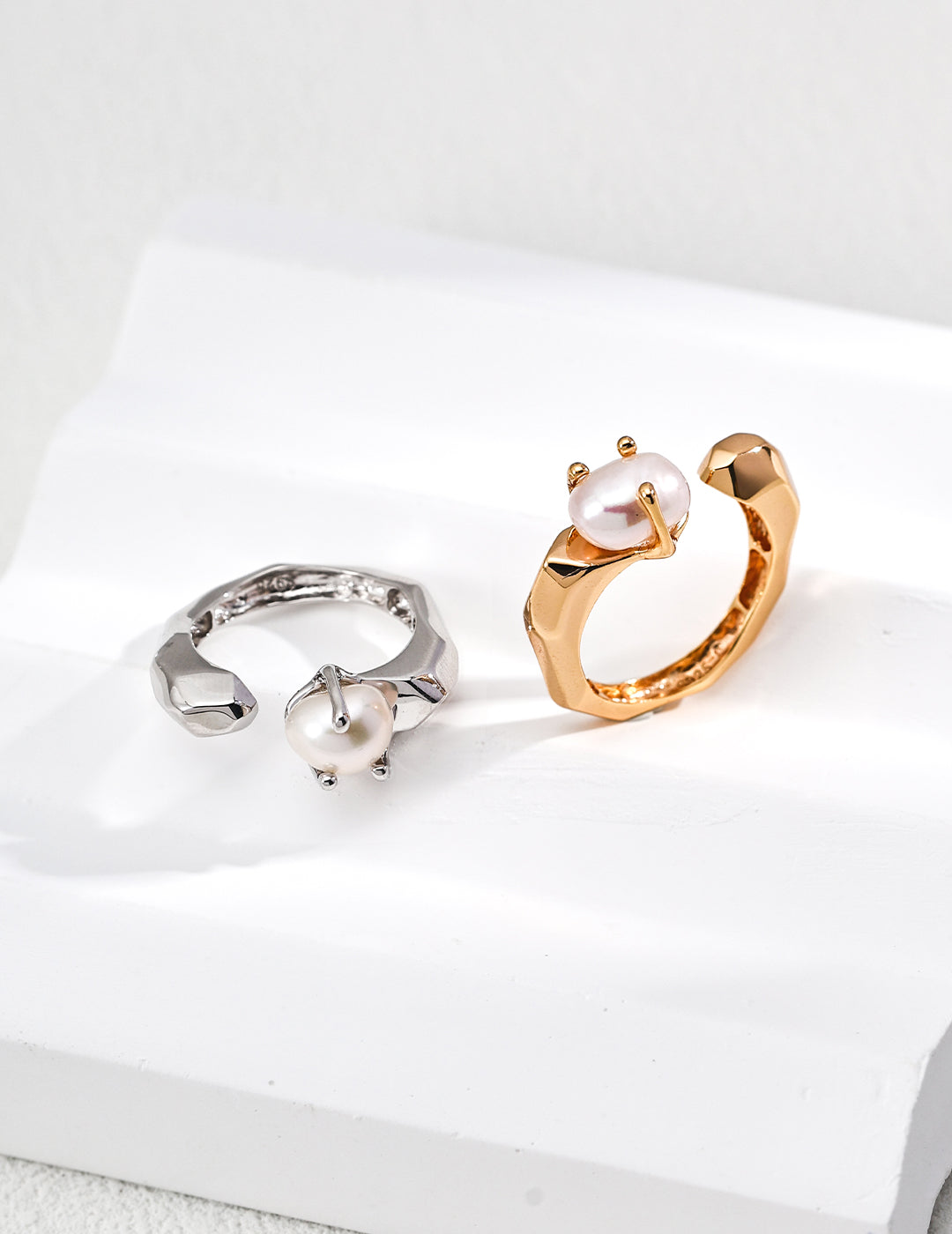 Lustrous Edge Ring