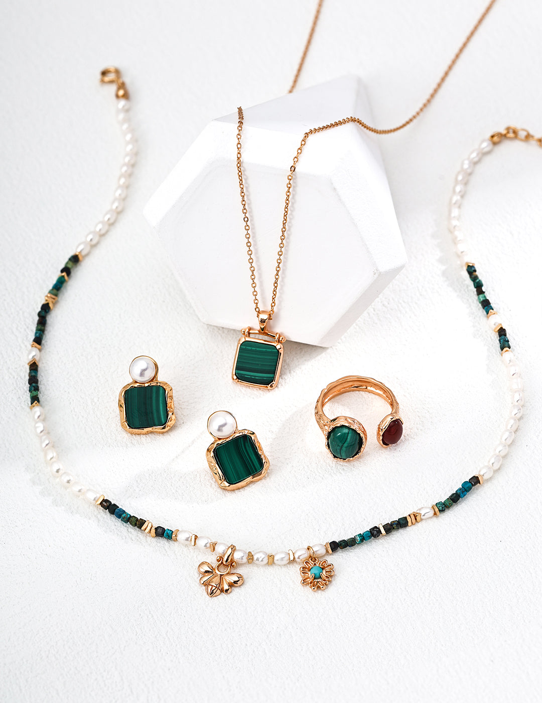 Emerald Grace Necklace
