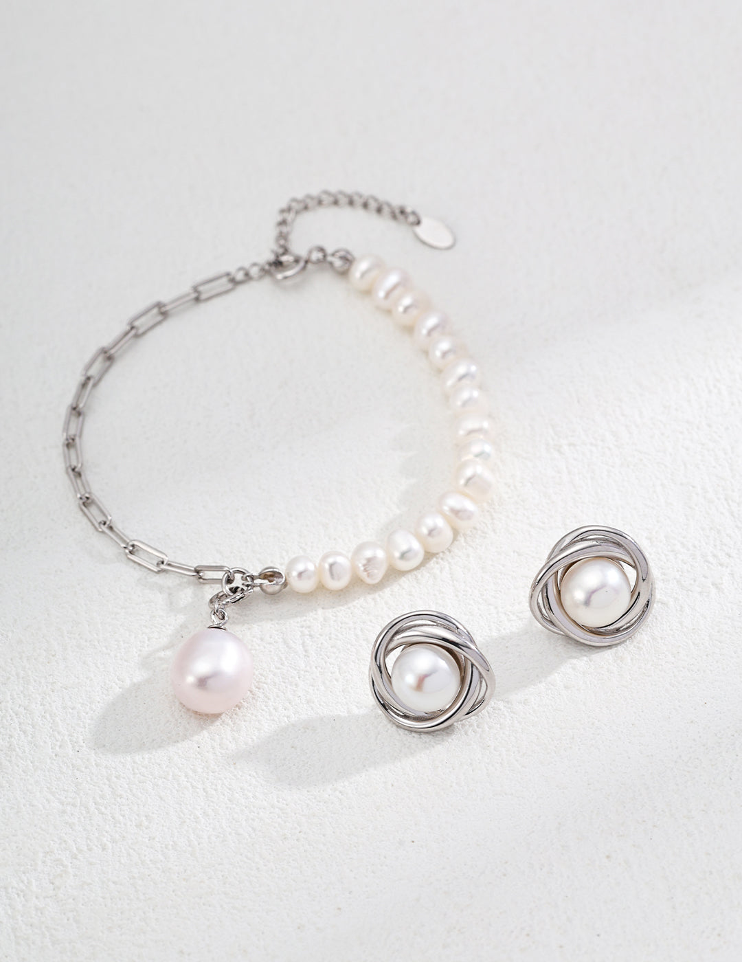 Dream Crossed Earrings