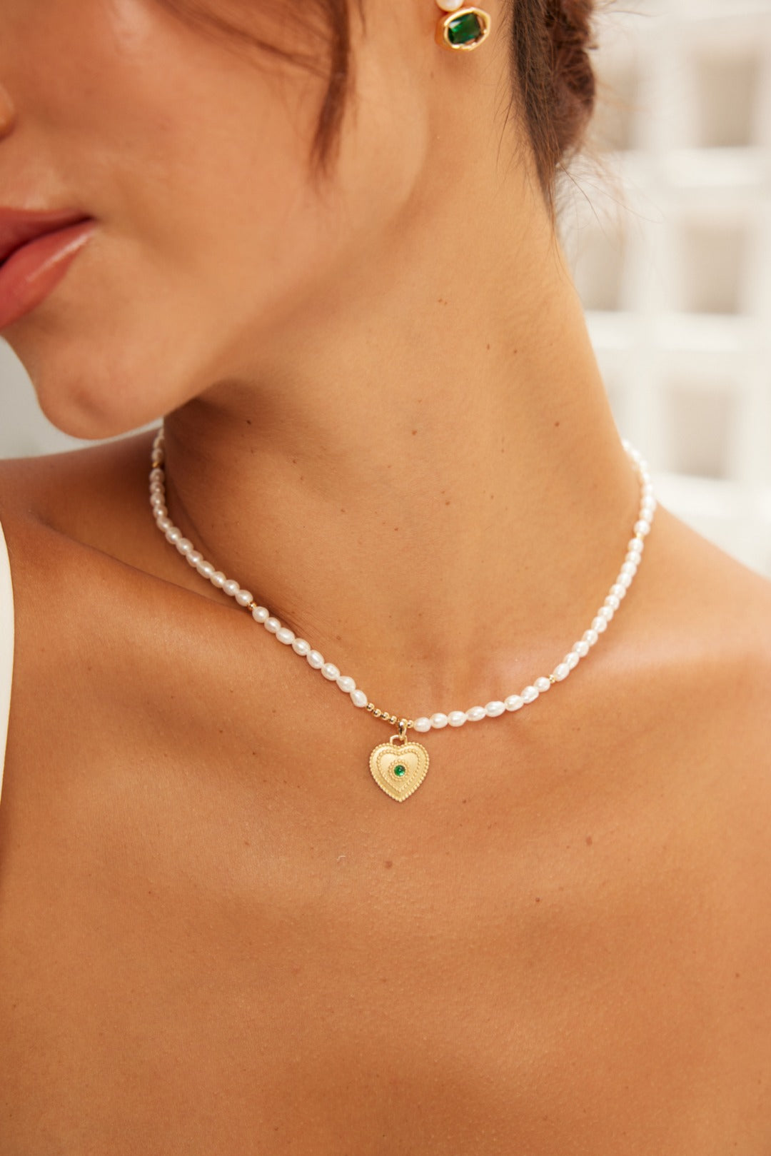 Heart Pendant Pearl Necklace