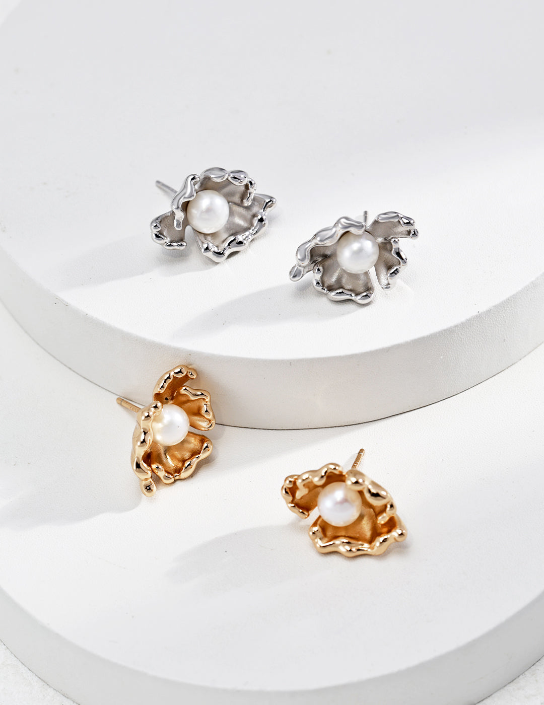 Sea Wave Pearl Earrings